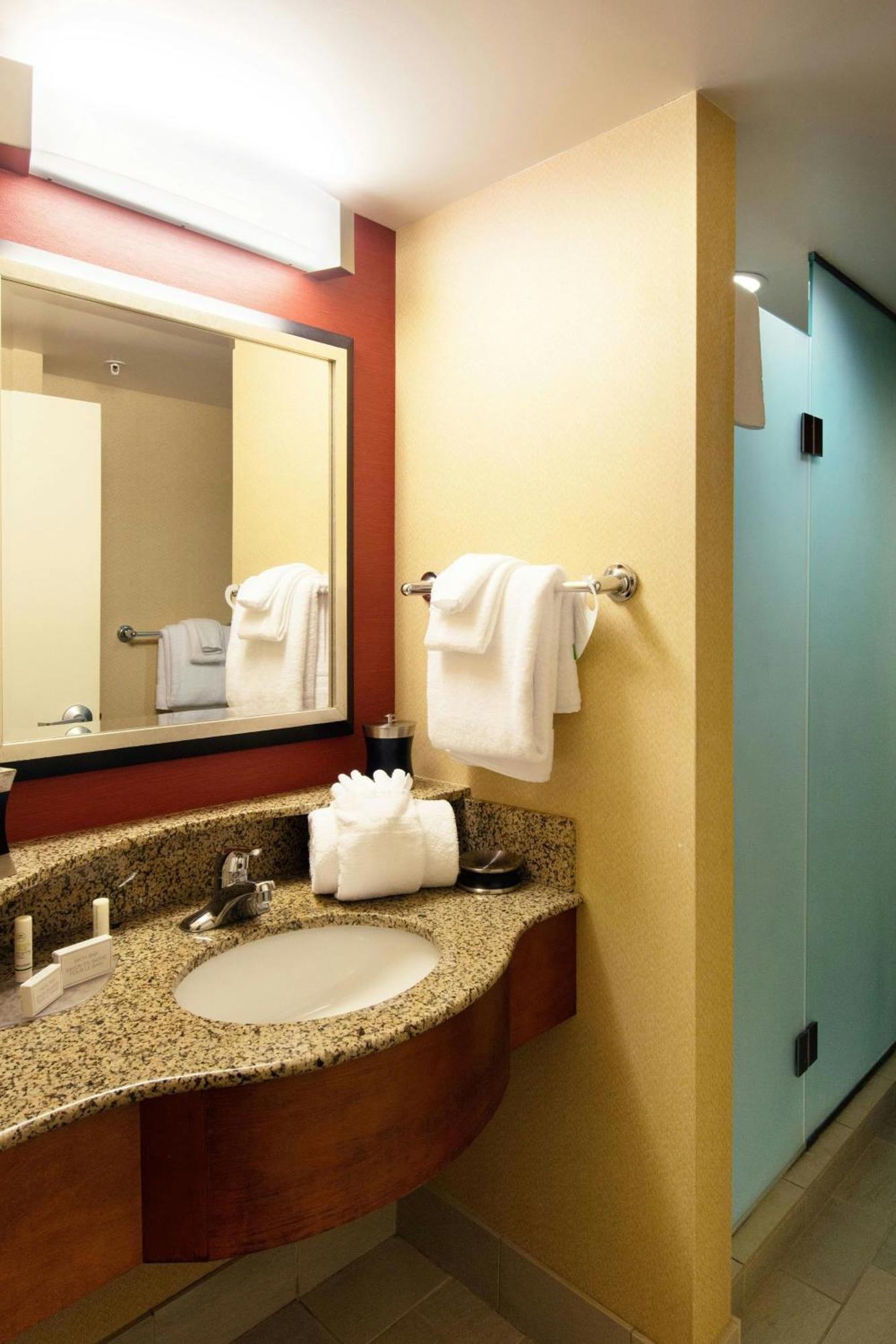 Courtyard By Marriott Canton North Canton Exterior foto
